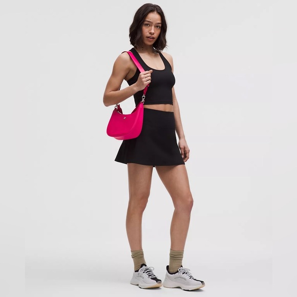 Lululemon City Essentials Small Shoulder Bag 3L- Raspberry Coulis - Picture 2 of 5